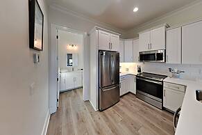 West Side Cottages by SVR