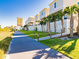 West Side Cottages by SVR