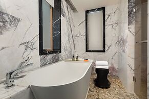 Hotel Indigo Guangzhou Haixinsha by IHG