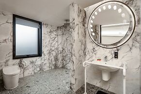 Hotel Indigo Guangzhou Haixinsha by IHG