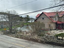 Upper Rideau Bed & Breakfast