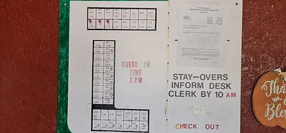 Executive Inn By OYO Queenville Mena