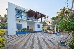 Seclude by the Lake Alleppey