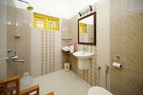 Seclude by the Lake Alleppey