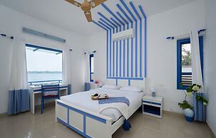 Seclude by the Lake Alleppey