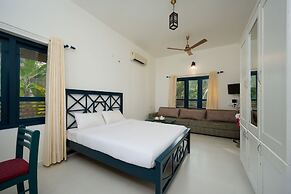 Seclude by the Lake Alleppey