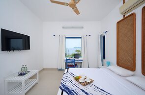 Seclude by the Lake Alleppey