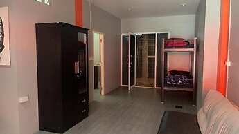 KARON STUDIO APARTMENT