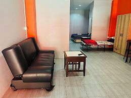 KARON STUDIO APARTMENT