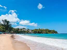 KARON STUDIO APARTMENT