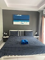 KARON STUDIO APARTMENT