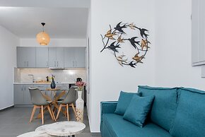 Golden View Jacuzzi Suites