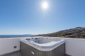 Golden View Jacuzzi Suites