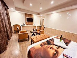 Hill River Resort By West Western