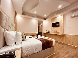 Hill River Resort By West Western