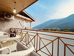 Hill River Resort By West Western