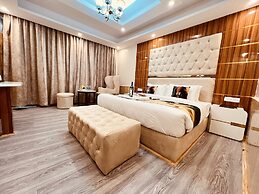 Hill River Resort By West Western