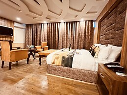 Hill River Resort By West Western