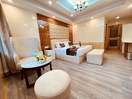 Hill River Resort By West Western