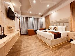 Hill River Resort By West Western