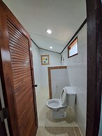 Sawasdee Sichang Resort