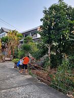 Sawasdee Sichang Resort