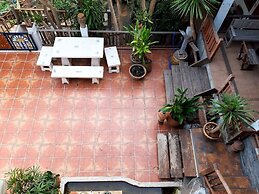 Sawasdee Sichang Resort