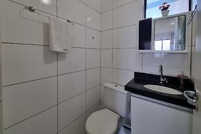 Apê 2 quartos no melhor da Pajuçara M605