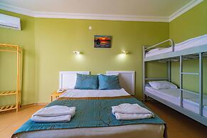 De Mare Family Hotel