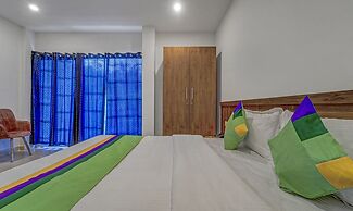 Treebo Regalia Inn Civil Station