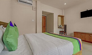 Treebo Regalia Inn Civil Station