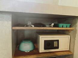 Don Jons Lodge -Surf & Yoga