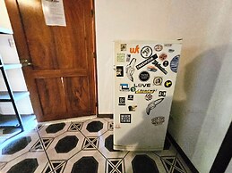 Don Jons Lodge -Surf & Yoga