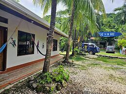 Don Jons Lodge -Surf & Yoga