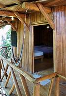 Don Jons Lodge -Surf & Yoga