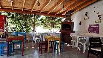 Ceylan Apart Avşa