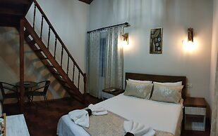 Trend Çeşmealtı Hotel & Lounge