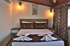 Trend Çeşmealtı Hotel & Lounge