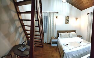 Trend Çeşmealtı Hotel & Lounge