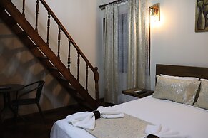 Trend Çeşmealtı Hotel & Lounge