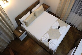 Trend Çeşmealtı Hotel & Lounge