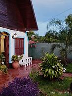 Casa Folks Bed and Breakfast