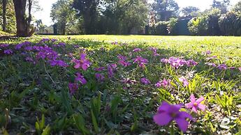 Casa Folks Bed and Breakfast