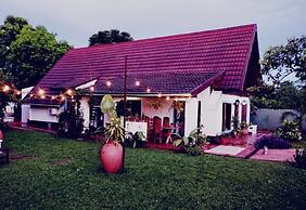 Casa Folks Bed and Breakfast