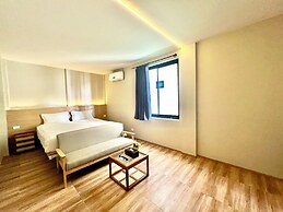 Patong Sunset Villa Phuket