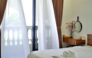 HANZ TM01 Monstera Grand Lago