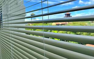 HANZ TM01 Monstera Grand Lago