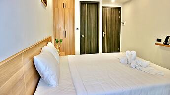 S79 TM01 Monstera Lago Grand World