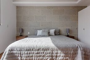 Great Located Modern Studio-sea View Rooftop Pool