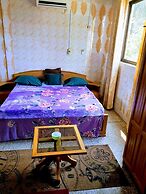 Room in Guest Room - Renajoe Exclusive Guesthouse Tema Community 9